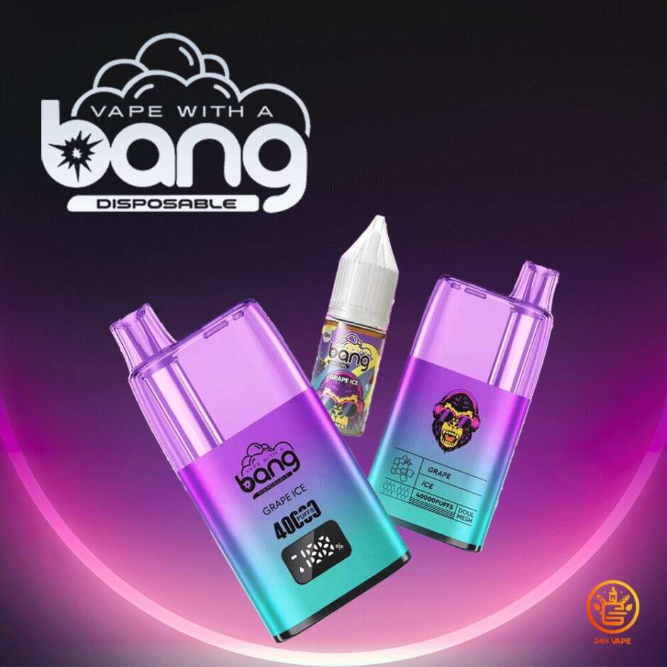 Prodotti per svapo monouso Bang, al gusto Grape Ice, con confezioni di un vivace viola e verde acqua e una boccetta di e-liquid Grape Ice.