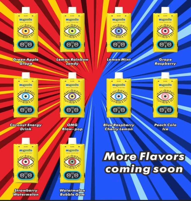 Assortiment d'appareils de vapotage jaunes avec des illustrations d'yeux, chacun étiqueté avec une saveur différente telle que Green Apple Grape, Lemon Rainbow Candy, Lemon Mint, Grape Raspberry, Coconut Energy Drink, OMG Blow-pop, Blue Raspberry Cherry Lemon, Peach Cola Ice, Strawberry Watermelon et Watermelon Bubble Gum, sur un fond rouge et bleu vif divisé avec le texte « Plus de saveurs à venir bientôt ».